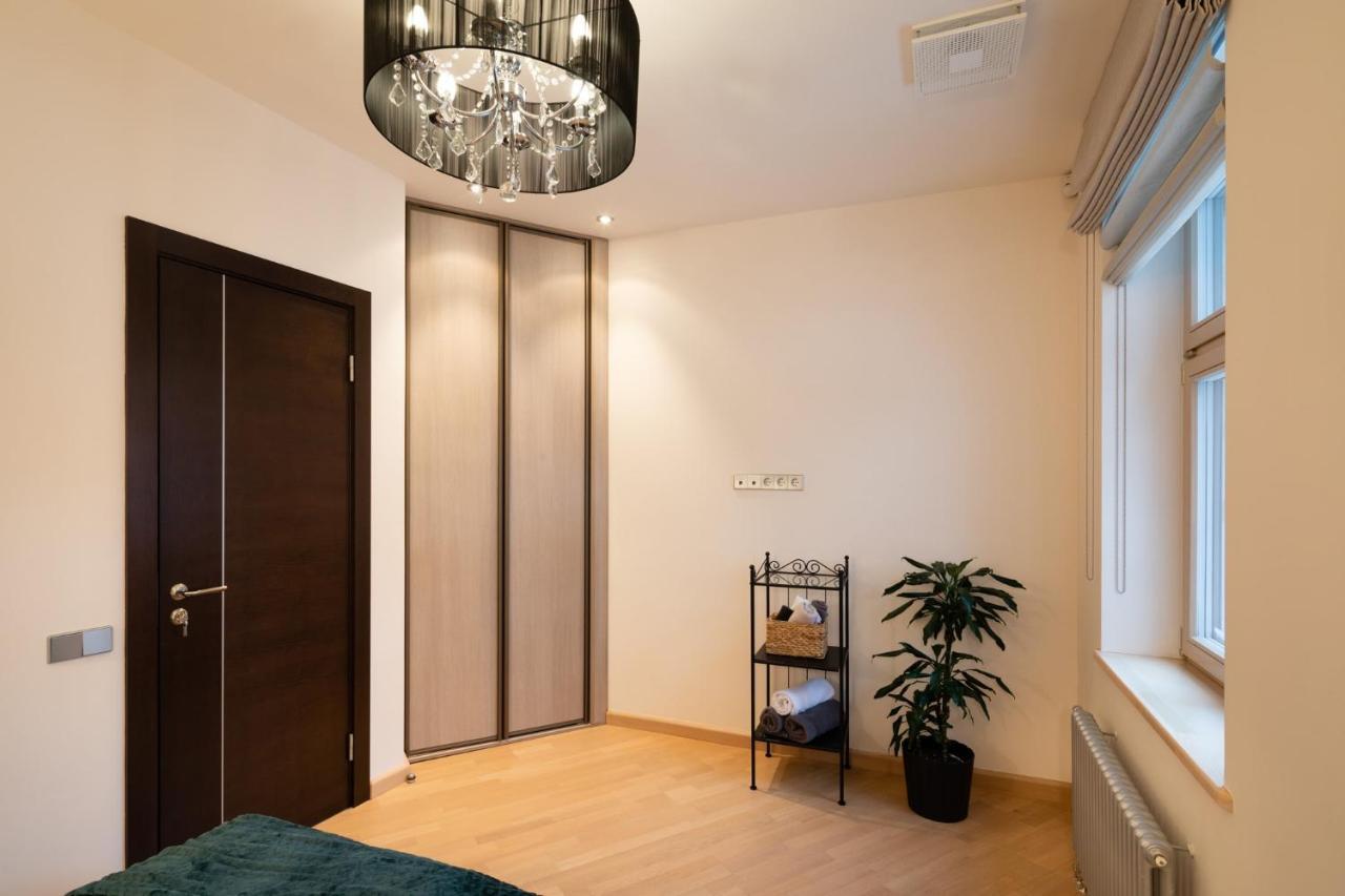 Old Riga Two Bedroom Apartment With 2 Bathrooms Exteriör bild