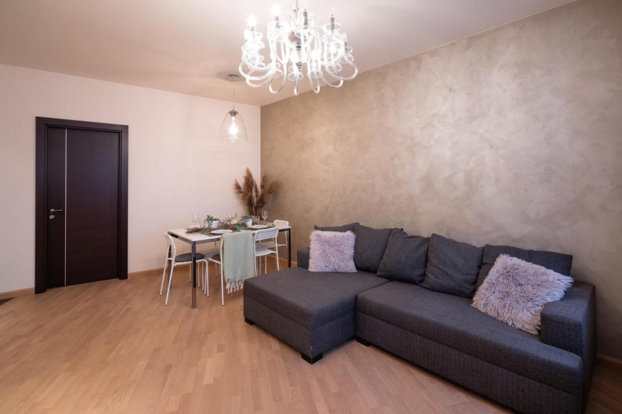 Old Riga Two Bedroom Apartment With 2 Bathrooms Exteriör bild